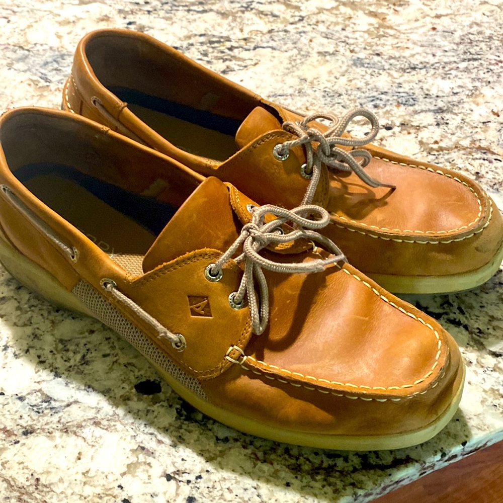 Sperry boat shoes